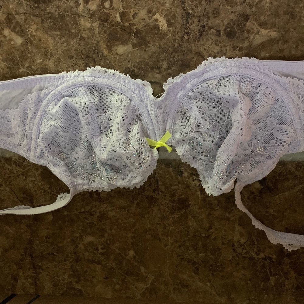 Victorias Secret Dream Angels bra - size 32DD